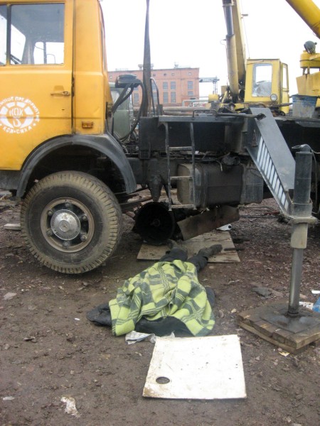 10 ноября в Орске на территории ОНОСа погиб рабочий из Омска