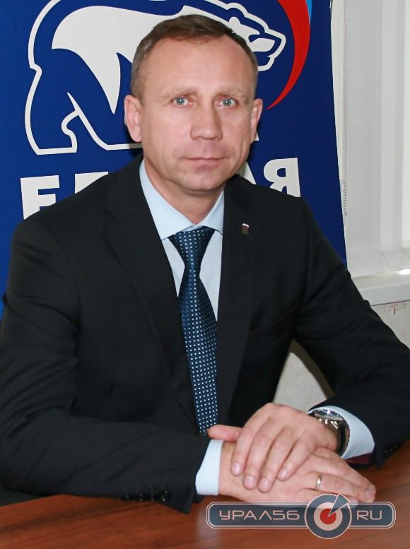 Александр Чернышов