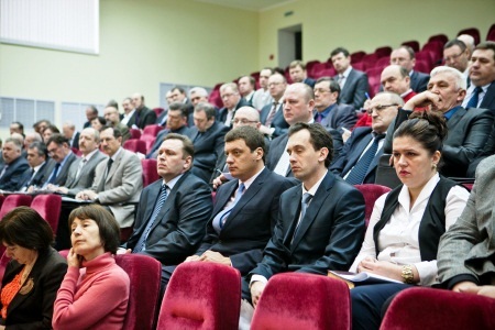 Главврачи медучреждений Оренбургской области на совещании у губернатора