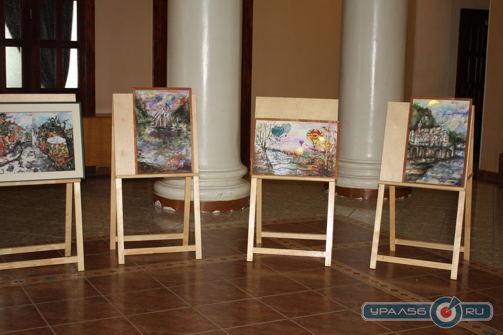Выставка юных художников. Орск