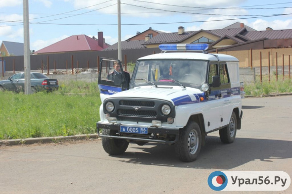 В Бузулуке мужчина укусил полицейского за палец