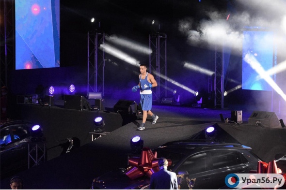 Успешный дебют: оренбуржец Габил Мамедов победил в своем первом бое на профессиональном ринге
