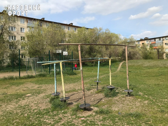 Активисты составили ТОП-5 самых опасных детских площадок в Оренбургской области