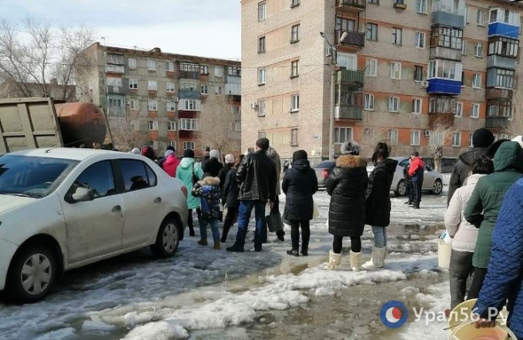 В Новотроицке список адресов, где из-за коммунальной аварии отсутствует водоснабжение, увеличился вдвое