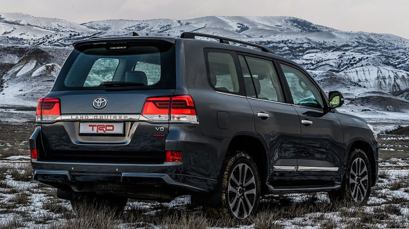 Toyota возобновила поставки некоторых запчастей в Российскую Федерацию