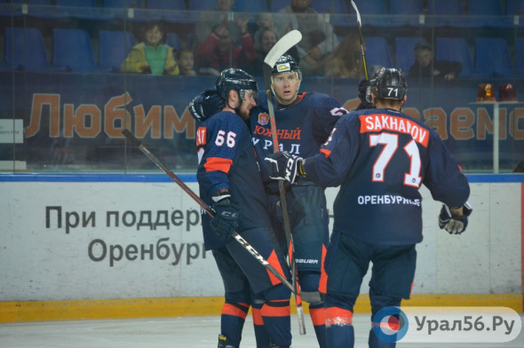 Сегодня ХК «Южный Урал» принимает на своем льду команду «Ростов»