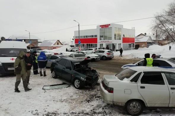 ДТП в Оренбурге: водитель одного из автомобилей, возможно, был пьян