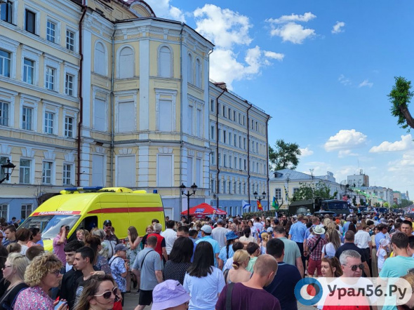 47 человек обратилось за медицинской помощью во время выступления «Русских витязей» в Оренбурге 
