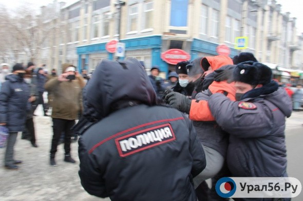 Задержания участников акции протестов в Оренбурге продолжились 24 января