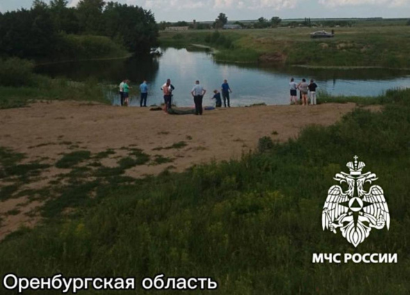 В Ташлинском районе Оренбургской области из реки извлекли тело ребенка 