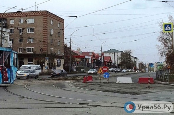 Из-за ремонта дорог в Орске перекрывают движение по проспекту Ленина