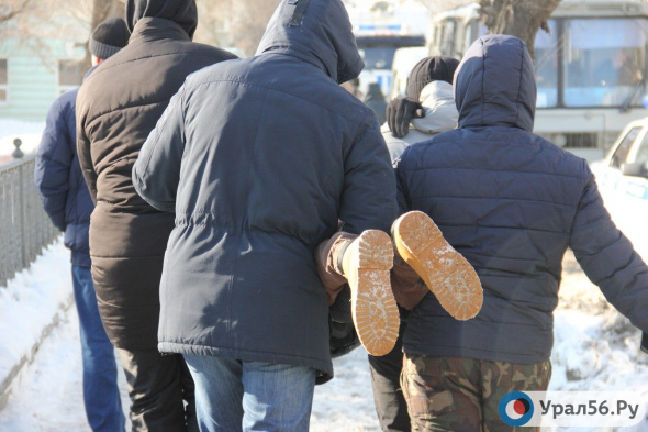Суд признал незаконным применение физической силы к участнику зимней акции протеста в Оренбурге