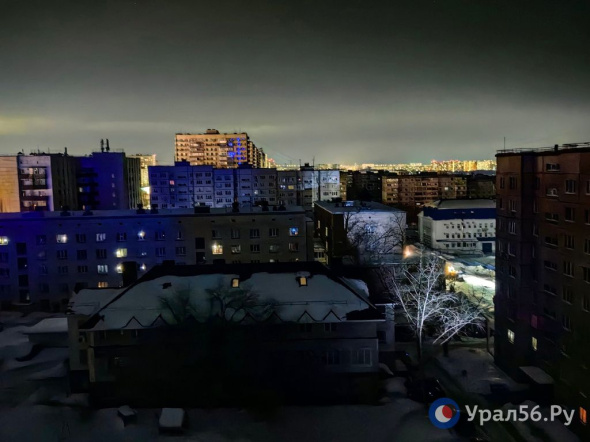Несколько кварталов на улице Чкалова в Оренбурге остались без света