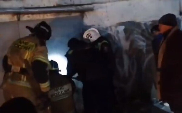 «В гараже закрылся парень, 17 лет, не открывает»: житель Орска отравился угарным газом от автомобиля