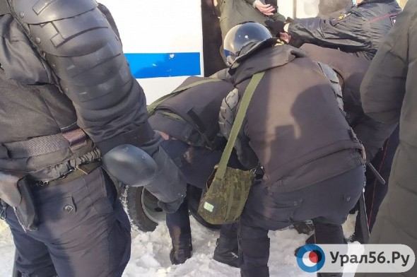 Источник: В Орске сегодня было задержано 7 человек. Им грозит арест на 15 суток