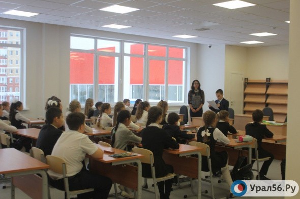 В Оренбурге школы работают в обычном режиме, карантина нет
