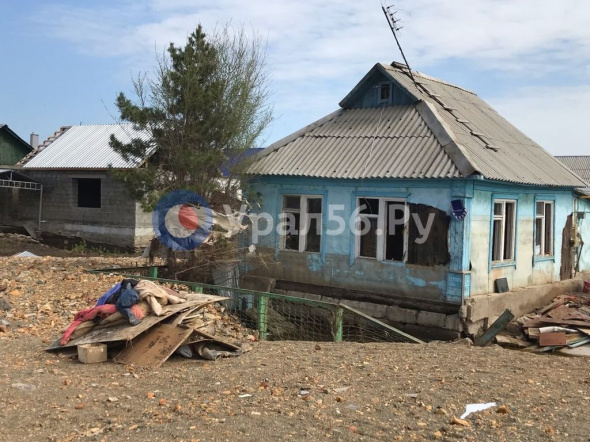 Муниципалитет или собственники: Кто в Оренбургской области будет сносить дома, разрушенные паводком