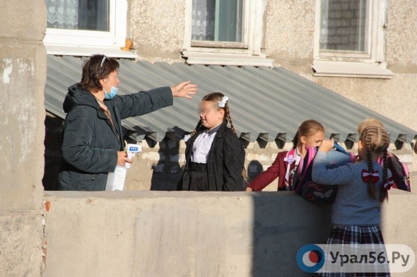 7 школьных классов в Оренбургской области находятся на карантине по коронавирусу