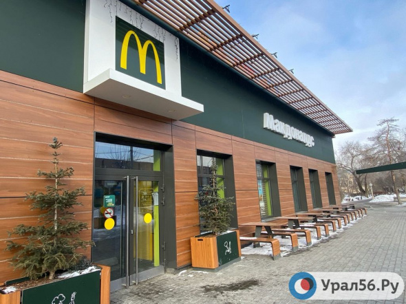 «Желтая буква M не будет сохранена в оформлении»: Как переименуют McDonald’s в России, остается загадкой