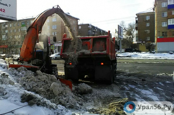 Прокуратура обязала администрацию Орска определить место для складирования снега на ближайшую зиму