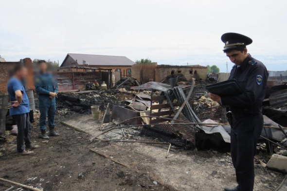 Пять семей, потерявшие имущество на пожаре в поселке Урпия в Орске, отказалась от временного бесплатного жилья